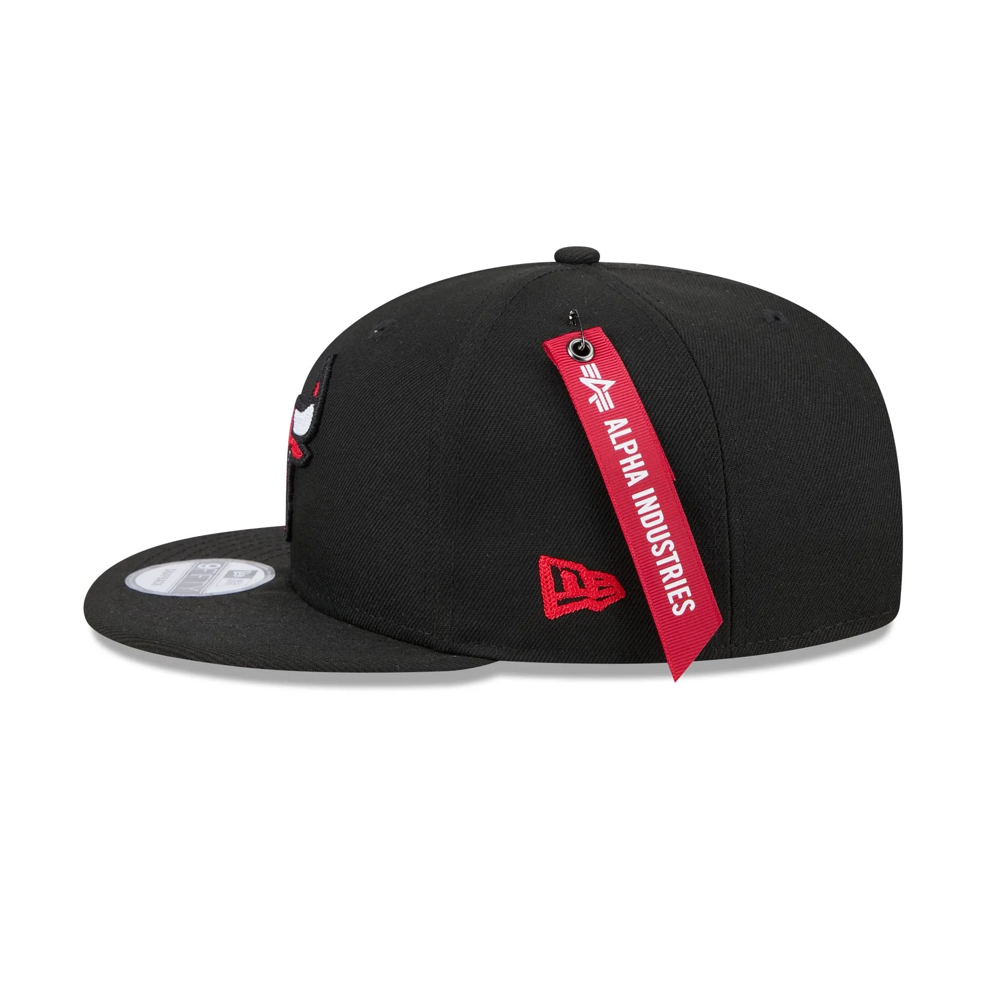 Alpha Industries x Chicago Bulls Black 9FIFTY Snapback Hat