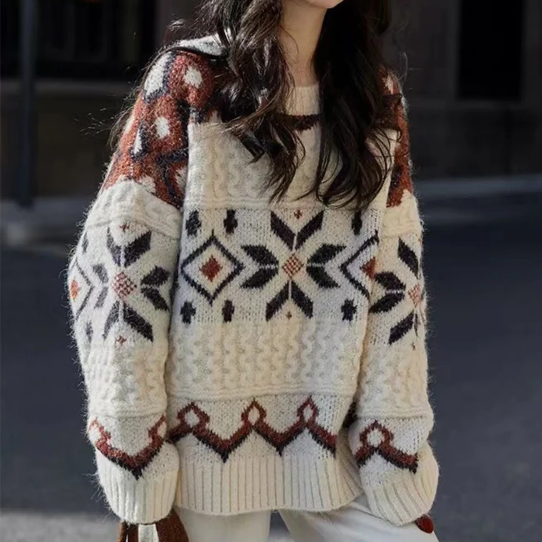 RONJA RETRO SWEATER